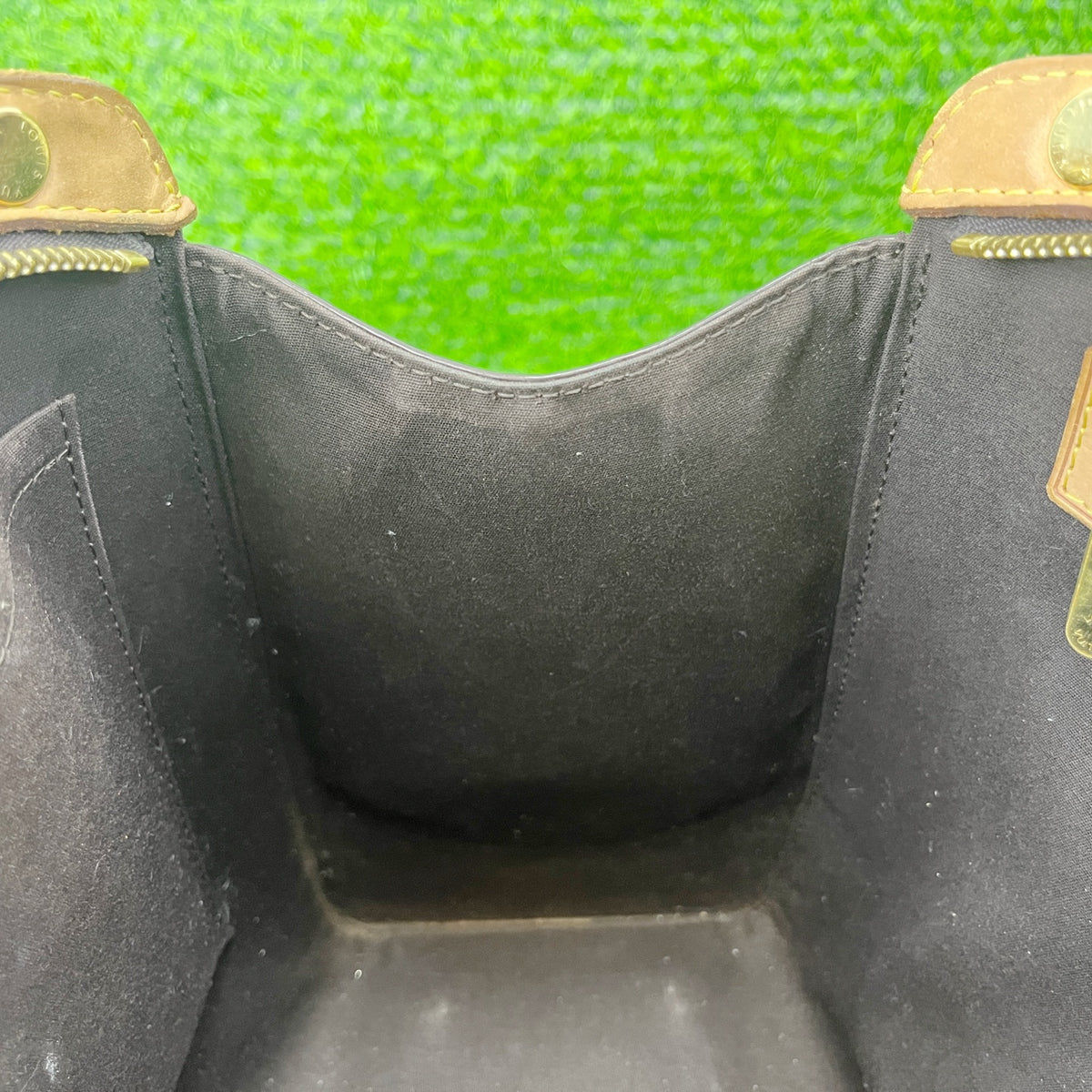 Louis Vuitton M91611
