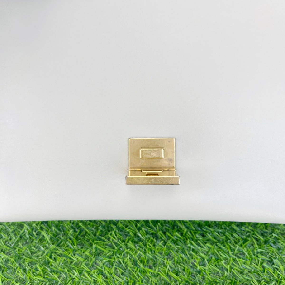 Celine 27x22x13cm(11x9x5in) 174683ADL.01BC