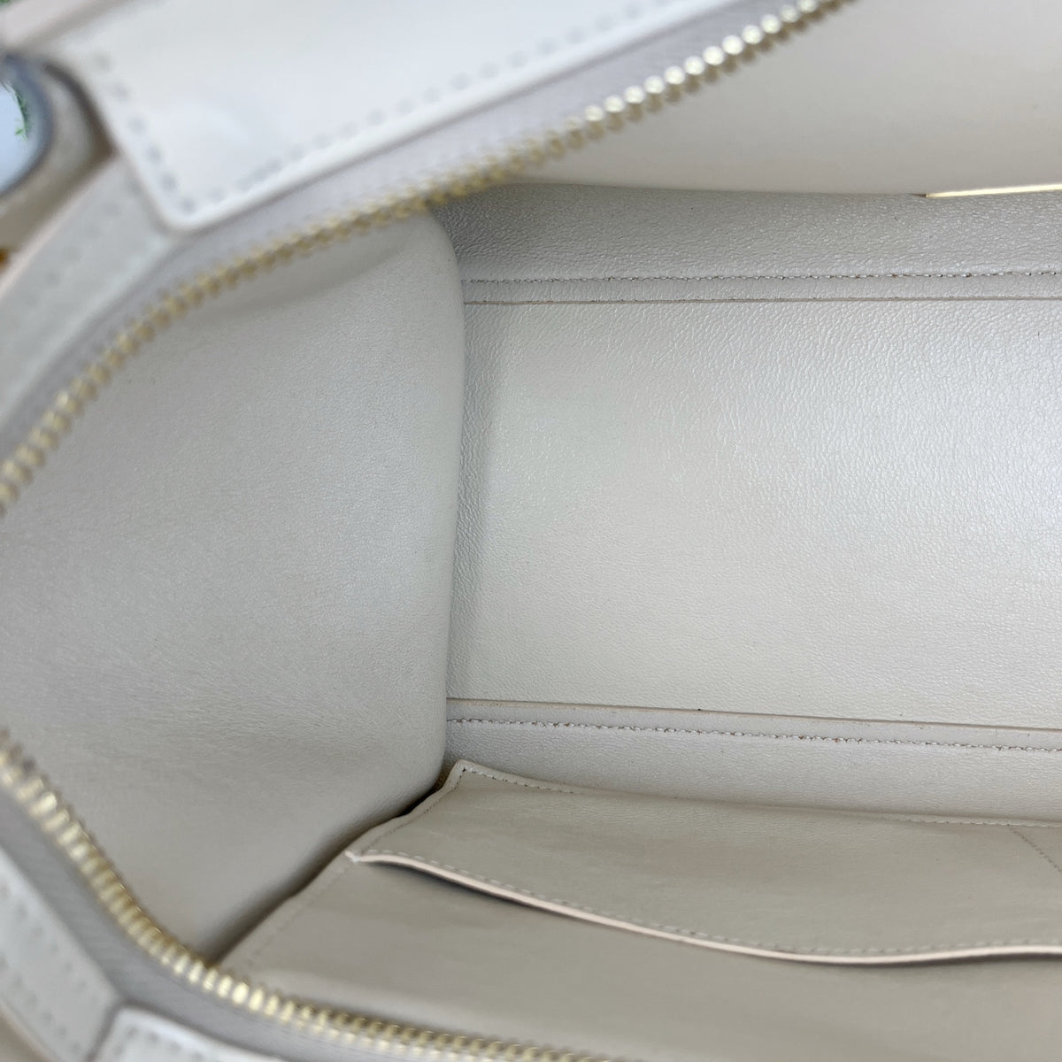 Celine 27x22x13cm(11x9x5in) 174683ADL.01BC
