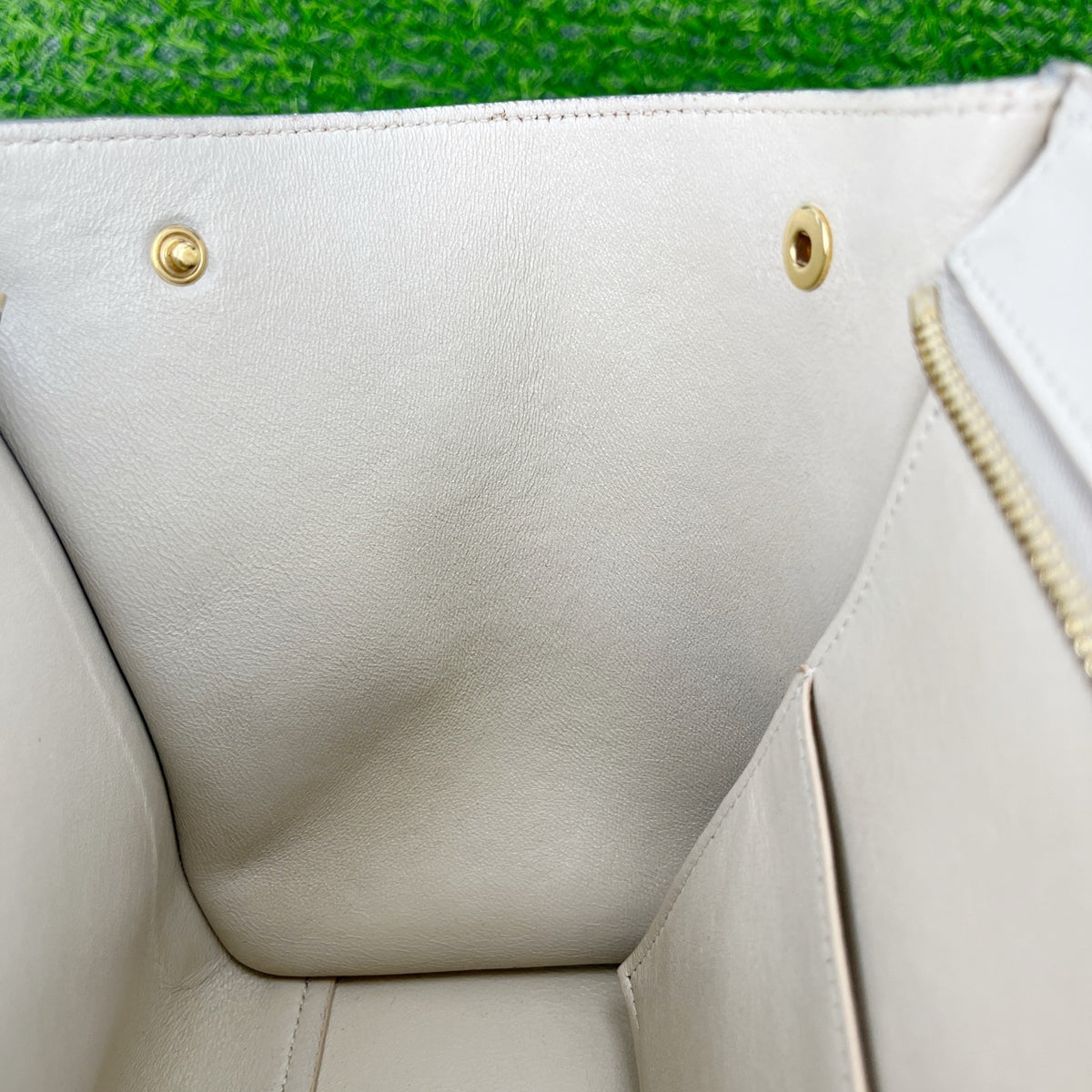 Celine 27x22x13cm(11x9x5in) 174683ADL.01BC