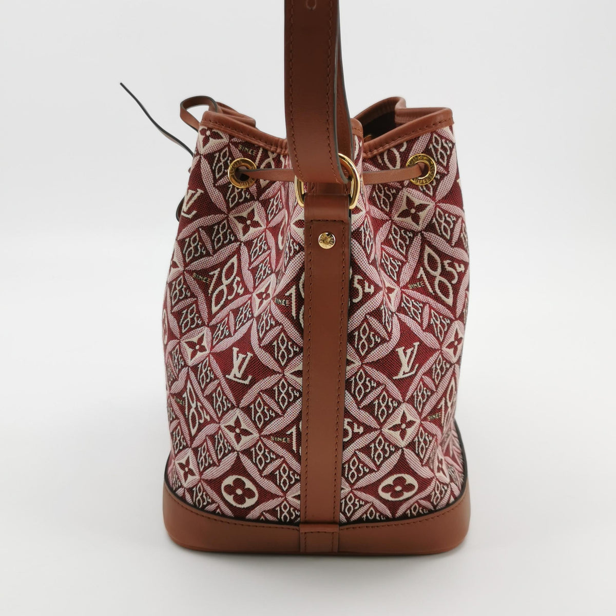 Louis Vuitton Canvas Red Shoulder Bag Length: 25.5 cm, Height: 25.5 cm, Thickness: 19.5 cm M57154