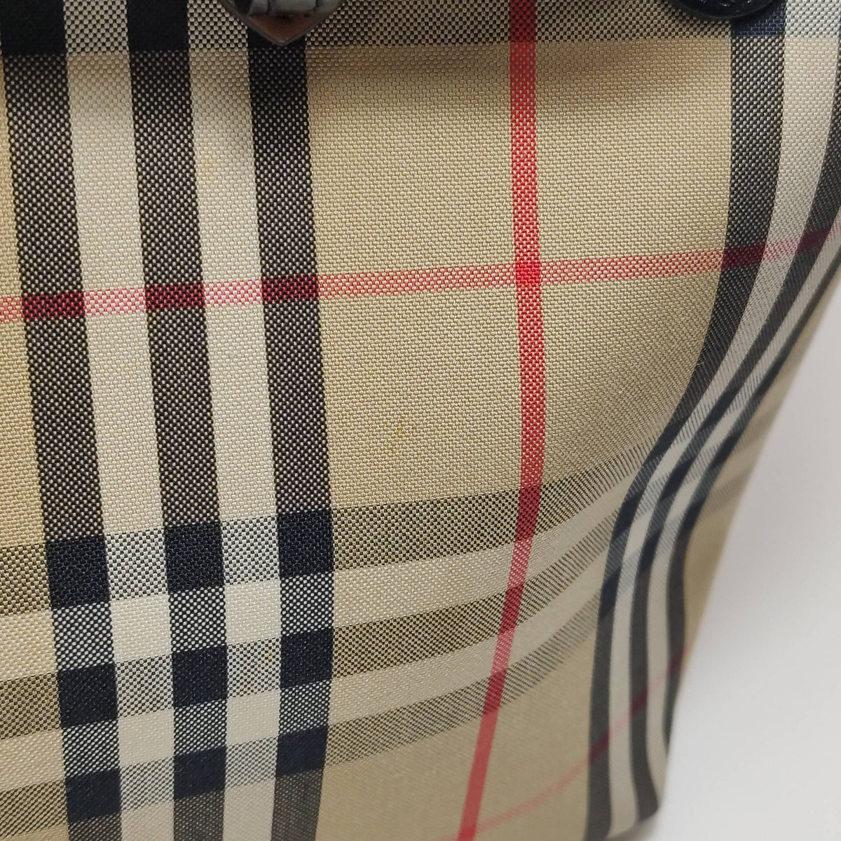 Burberry Canvas Crossbody Length: 26.5 cm, Height: 25 cm, Thickness: 14.5 cm 80159051
