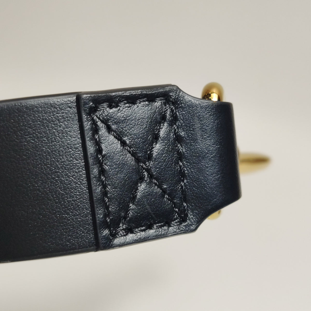 Burberry Canvas Crossbody Length: 26.5 cm, Height: 25 cm, Thickness: 14.5 cm 80159051
