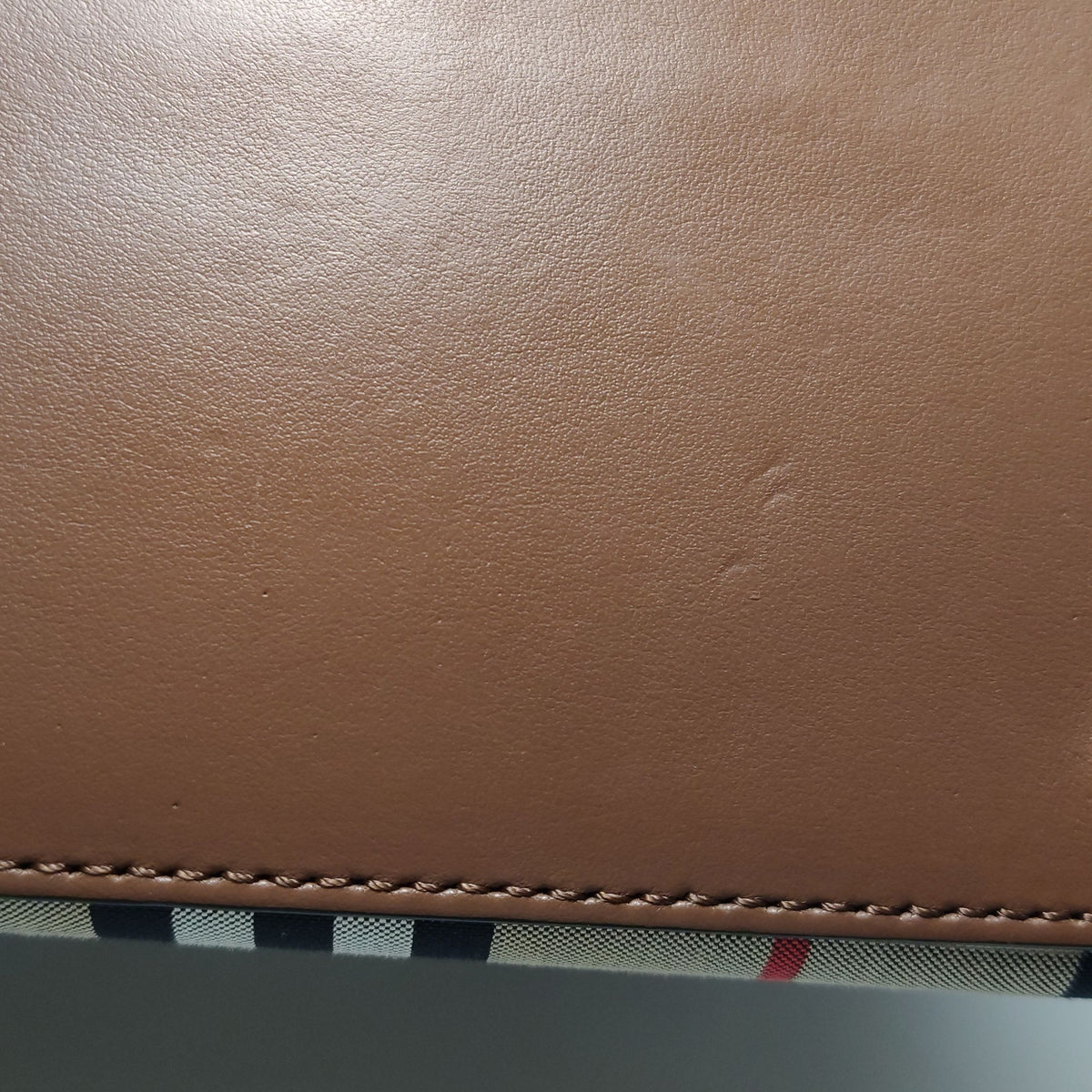 Burberry Canvas Crossbody Length: 26.5 cm, Height: 25 cm, Thickness: 14.5 cm 80159051