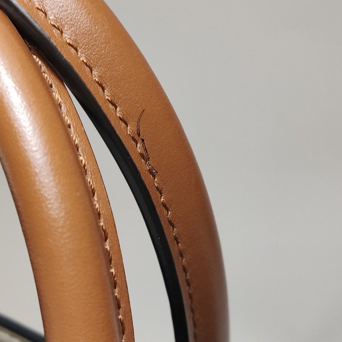Burberry Canvas Crossbody Length: 26.5 cm, Height: 25 cm, Thickness: 14.5 cm 80159051