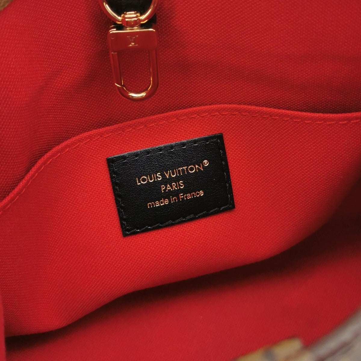 Louis Vuitton ONTHEGO BB Handbag Brown Shoulder Bag Length: 18 cm, Height: 15 cm, Thickness: 8 cm M46839