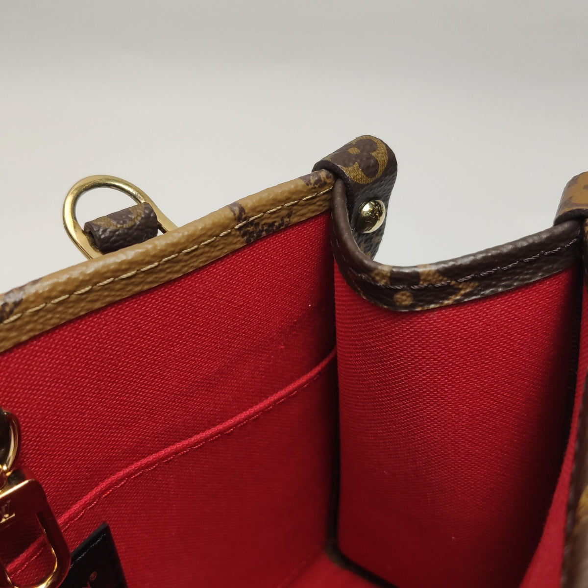 Louis Vuitton ONTHEGO BB Handbag Brown Shoulder Bag Length: 18 cm, Height: 15 cm, Thickness: 8 cm M46839
