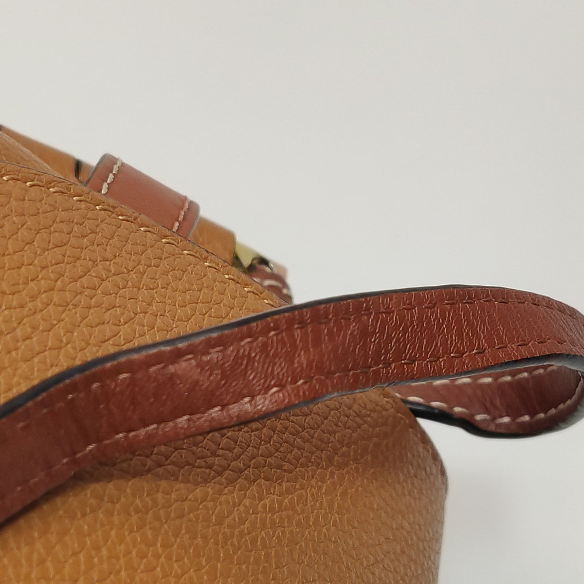 Loewe Brown Shoulder Bag Length: 20 cm, Height: 13 cm, Thickness: 7.5 cm 321.12.U62-3639