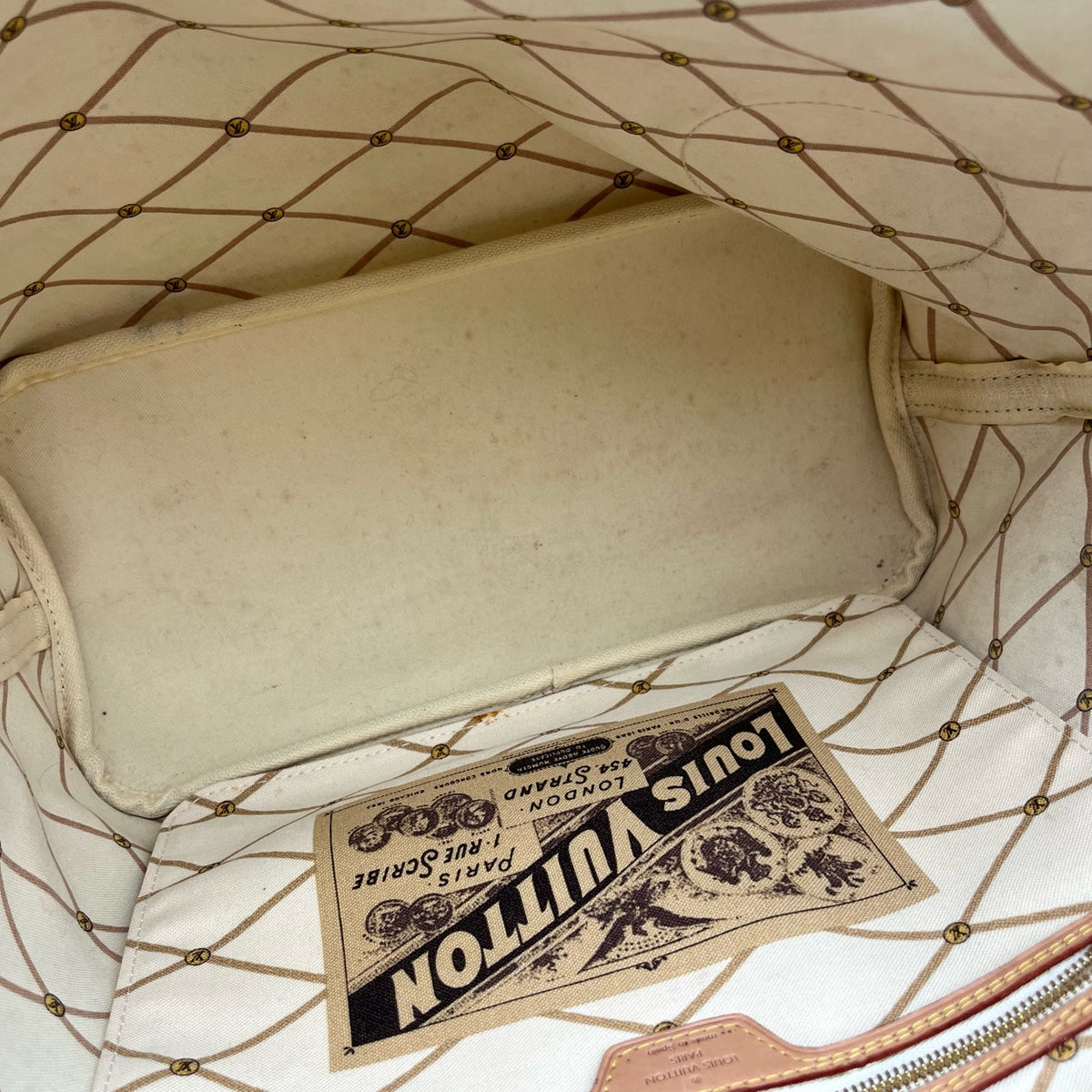 Louis Vuitton Tote