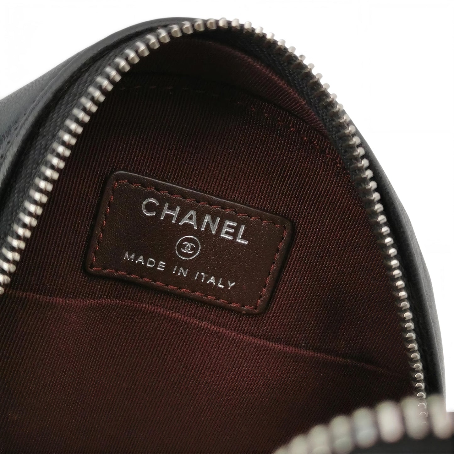 Round Clutch with Chain