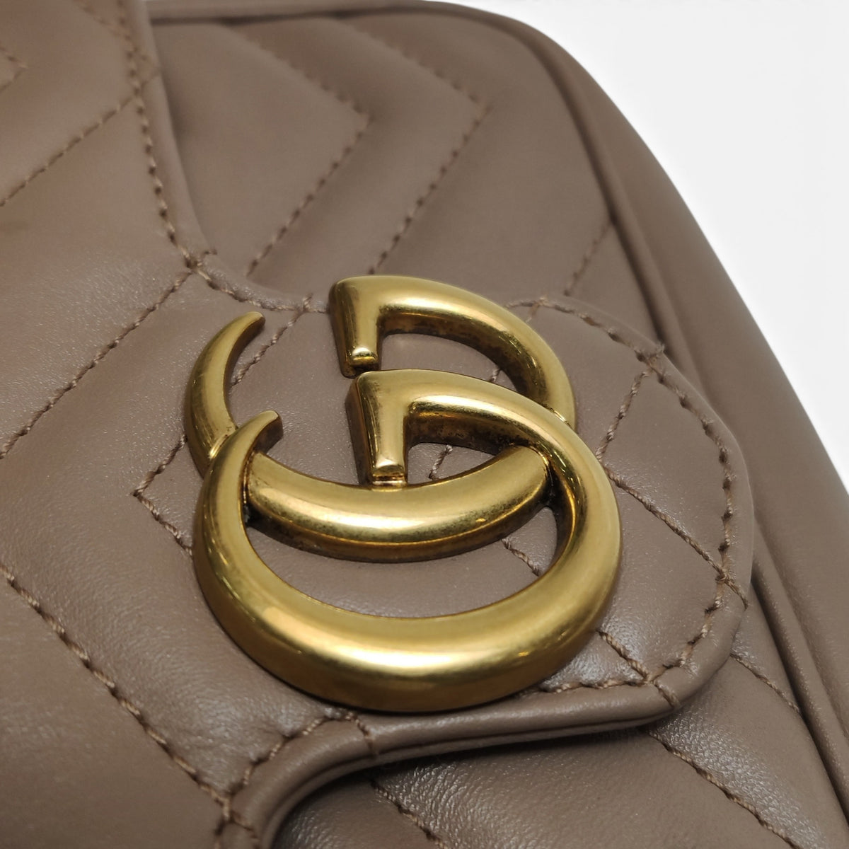 GG Marmont Super Mini Bag