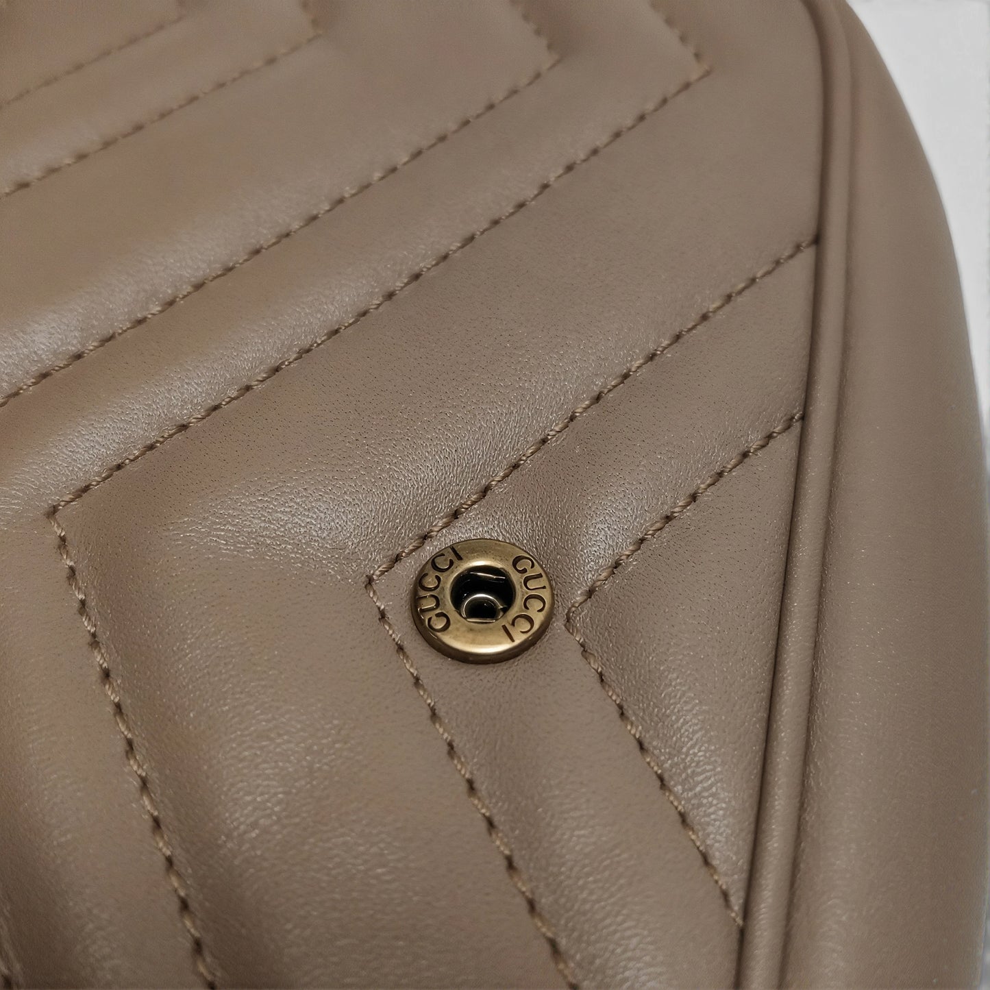 GG Marmont Super Mini Bag