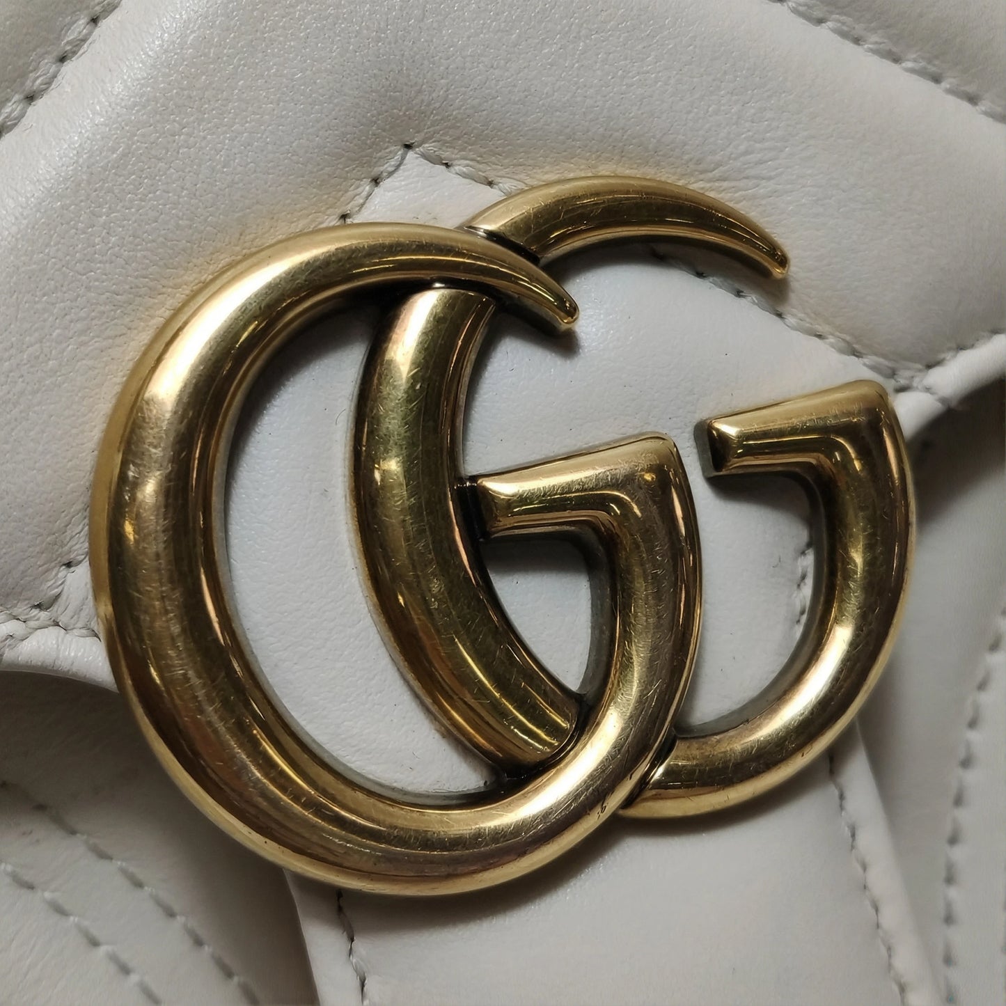 GG Marmont Mini Shoulder Bag