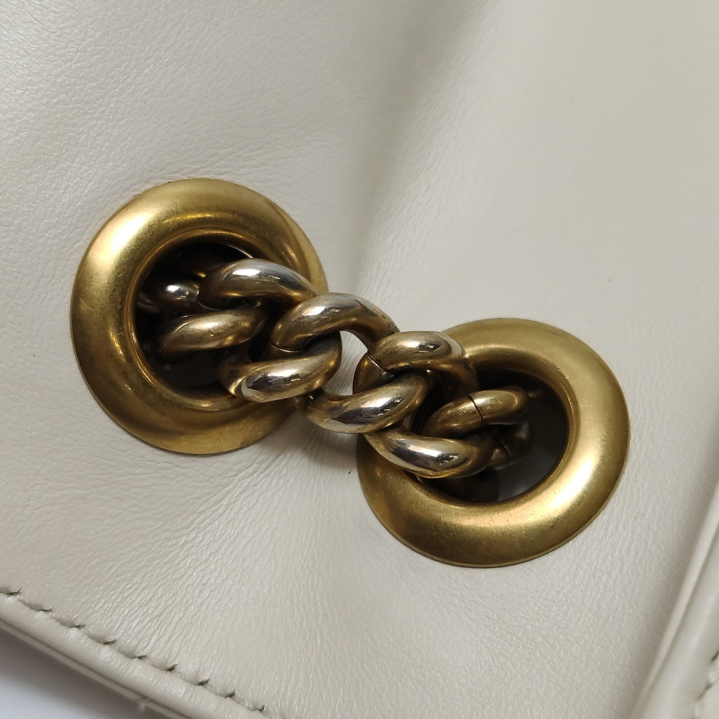 GG Marmont Mini Shoulder Bag
